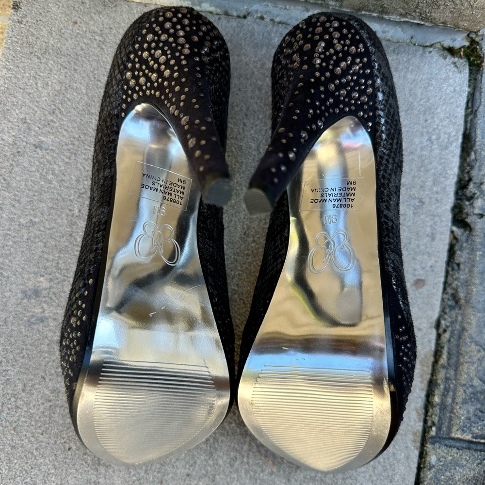 Mariah Carey Gray Patterned Rhinestone Heels - Picture 8 of 8